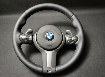 BMW M stuur F10 F06  F11 F07 5,6,7 met airbag en flippers