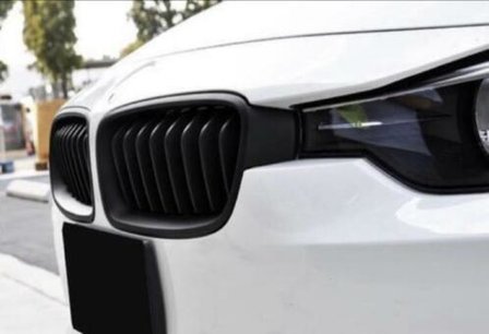 BMW F30 grille mat zwart 