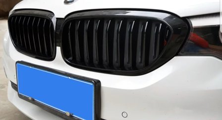 BMW G30 glans zwarte grille